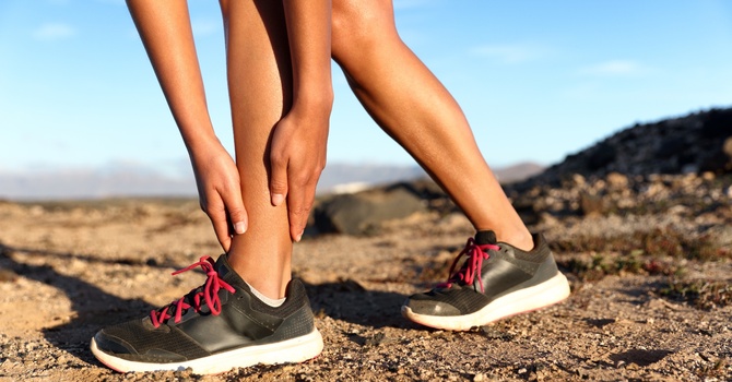 Ice Or Heat, Which Is Better When You're Hurt? image